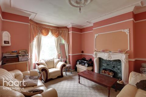 13 Cranmer Grove, Nottingham, NG3 4HE