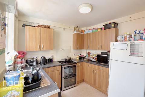 13 Cranmer Grove, Nottingham, NG3 4HE