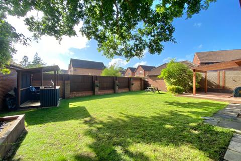 8 Chine Close, Locks Heath, Southampton, SO31 6WA