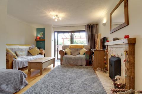 8 Chine Close, Locks Heath, Southampton, SO31 6WA