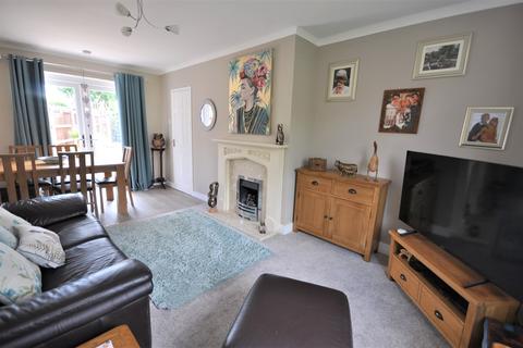 48 Grange Avenue, Hatfield, Doncaster, DN7 6RE