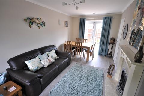 48 Grange Avenue, Hatfield, Doncaster, DN7 6RE