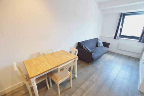 1 bedroom apartment to rent, 5 Bath Road, Slough
