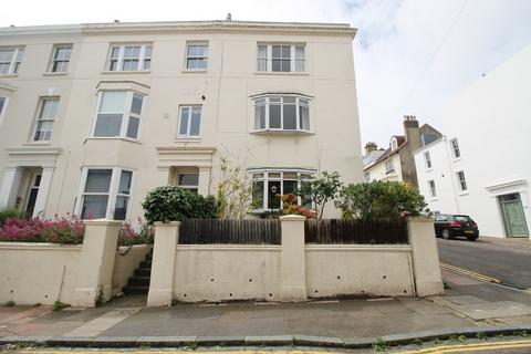 1 bedroom flat for sale - Buckingham Road, Brighton, BN1 3RH