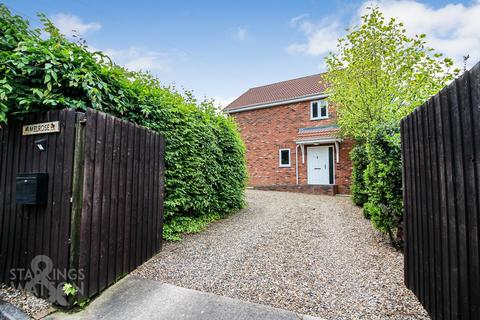 3 bedroom detached house to rent, Stubbs Green Lane, Loddon, Norwich