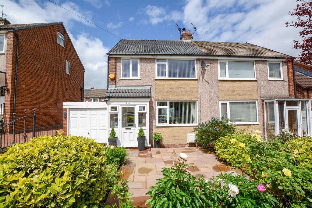 Cardigan Avenue, Oswaldtwistle, Accrington, Lancashire, BB5 3 bed semi