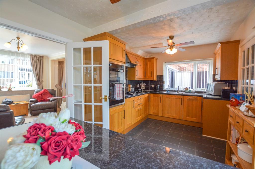 Cardigan Avenue, Oswaldtwistle, Accrington, Lancashire, BB5 3 bed semi