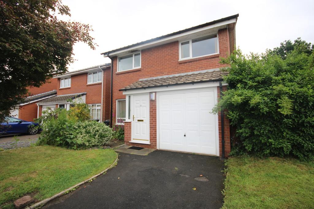 Havisham Close, Birchwood... 3 bed detached house £950 pcm (£219 pw)
