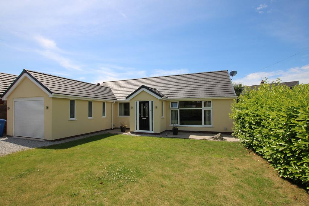 Severn Road, Culcheth, Warrington, WA3 2 bed detached bungalow £350,000