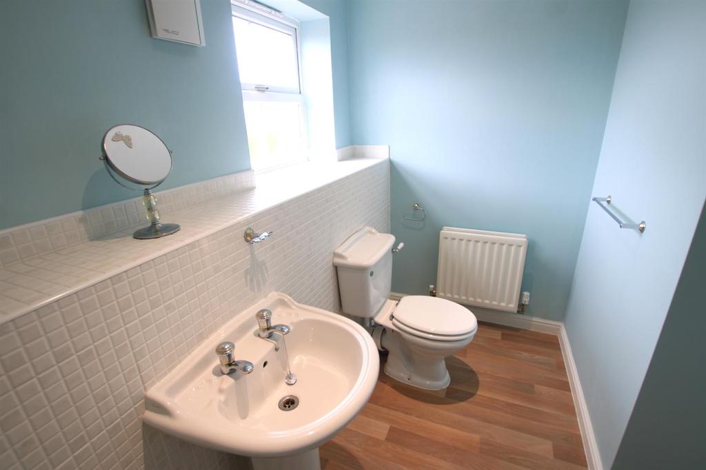 En Suite Bathroom