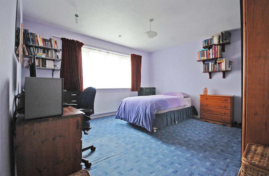 Bedroom 2.jpg