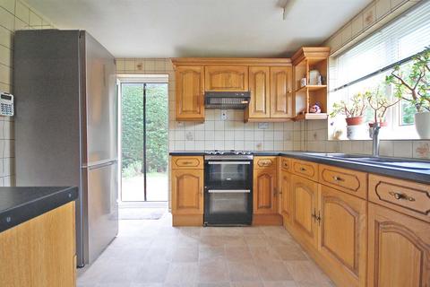 20 Brunwin Road, Rayne, Braintree, CM77 6BU