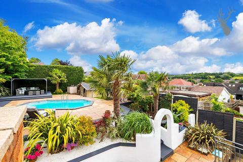 9 Whitehall Close, Nazeing, Waltham Abbey, EN9 2PY