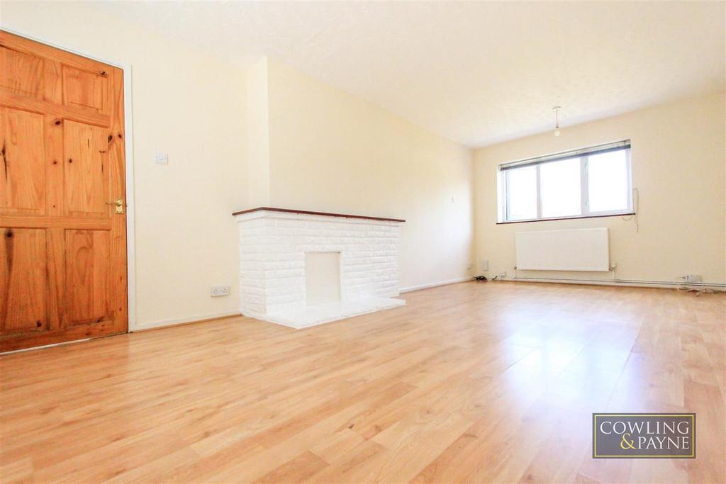 The Hatherley, Basildon 2 bed terraced house to rent £1,300 pcm (£300 pw)