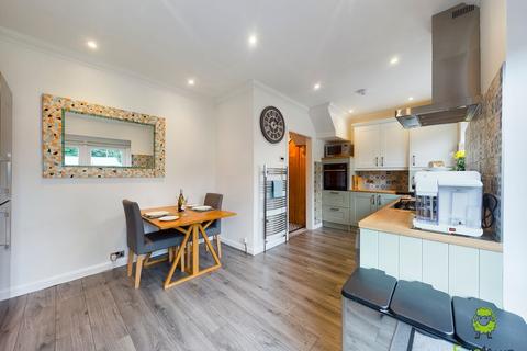 11 Lydia Road, Erith, DA8 2BB