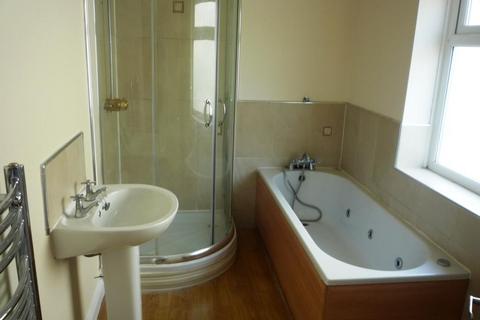 3 bedroom detached house to rent, EAKRING ROAD, MANSFIELD, NOTTINGHAMSHIRE