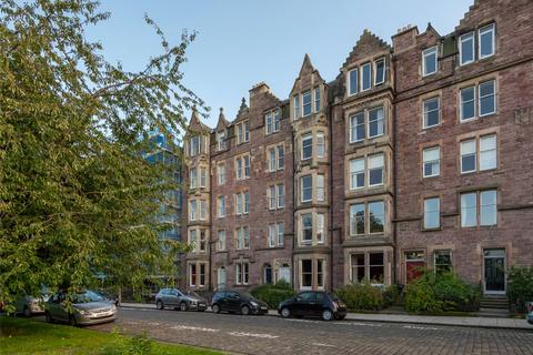 4 bedroom flat to rent, (4f2) Warrender Park Terrace, Edinburgh, EH9