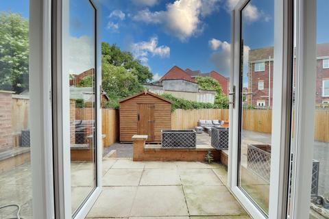 3 Gin Lane, Streethouse, Pontefract, WF7 6DH
