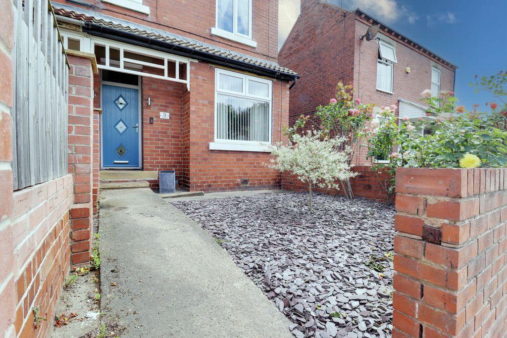 Garden at Front