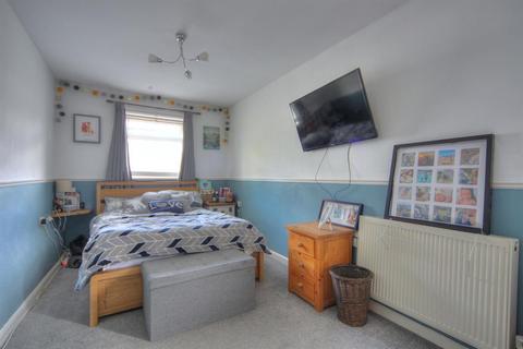 35 Cooks Cross, South Molton, EX36 4AW