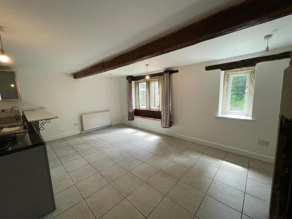 Open plan kitchen/dining/lounge