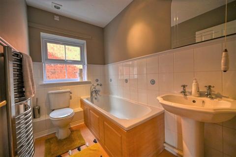 18 Bedburn Drive, Darlington, DL3 8UF