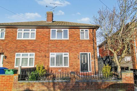 undefined, Queens Road,  Farnborough, GU14