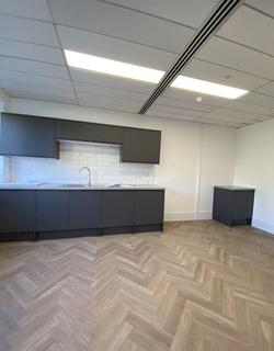 Serviced office to rent - Linford Wood,,