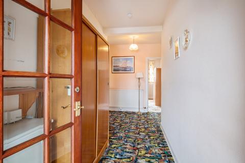 57 Beechlands Drive, Clarkston, Glasgow, G76 7UX