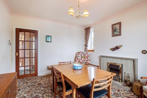 57 Beechlands Drive, Clarkston, Glasgow, G76 7UX