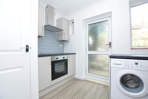 5 bedroom semi-detached house to rent, Calthorpe Road, Earlham, Norwich, NR5