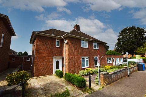 5 bedroom semi-detached house to rent, Edgeworth Road, Earlham, Norwich, NR5