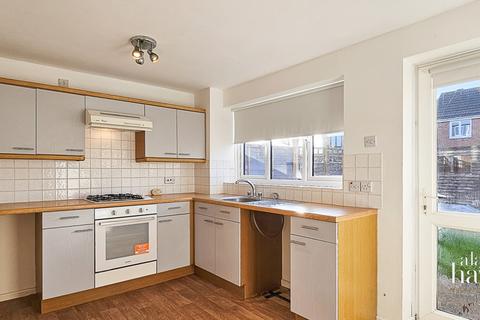 2 bedroom end of terrace house to rent, Squirrel Crescent, Royal Wootton Bassett, SN4