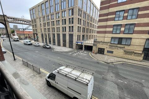 Apartment 2, 62 Close, Newcastle Upon Tyne, NE1 3RJ