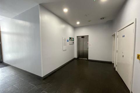 Apartment 2, 62 Close, Newcastle Upon Tyne, NE1 3RJ