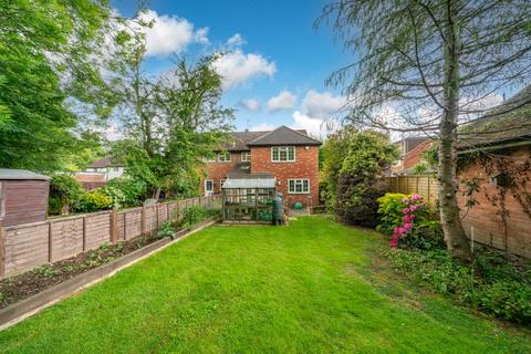13 Ashridge Close, Bovingdon, Hemel Hempstead, HP3 0QG