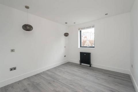 1 bedroom flat to rent, Dean Path, Dean Village, Edinburgh, EH4