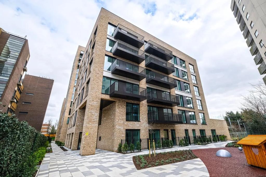 Apartment at Ealing Bond, Bathgate Place, London W13 1 bed apartment