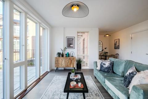 2 bedroom apartment for sale - 2 bedroom apartment at The Elms, Elmgrove Road, Harrow, London HA1