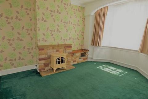 3 bedroom terraced house to rent - Glendale Gardens, Leigh on sea, Leigh on sea,