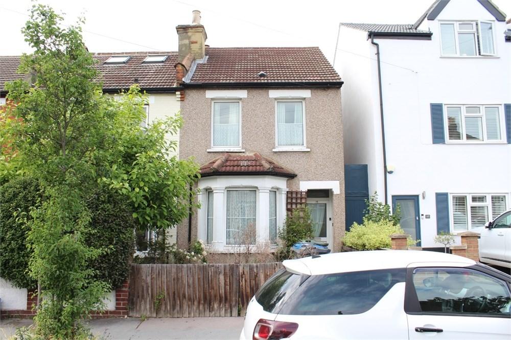 Moffat Road, Thornton Heath, CR7 2 bed end of terrace house for sale