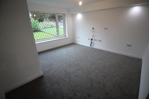 17 Cromer Road, Bury, BL8 1ES