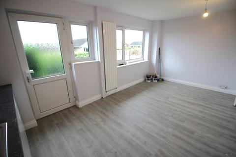 17 Cromer Road, Bury, BL8 1ES