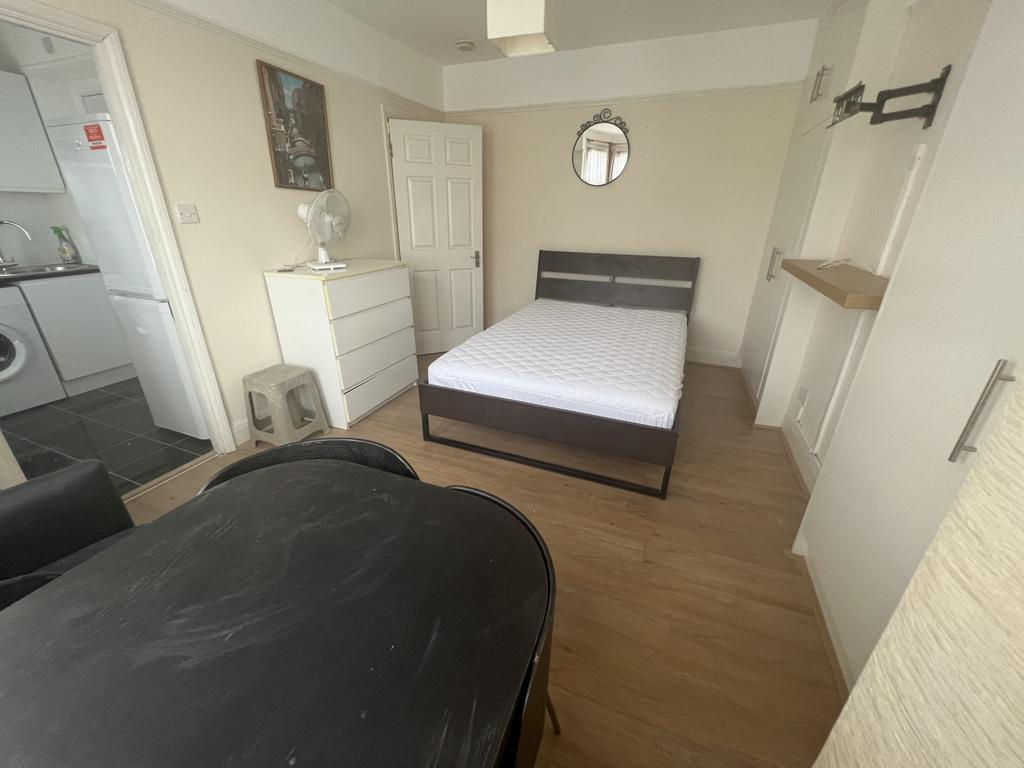 Studio for rent