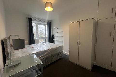 2 bedroom flat to rent, Kielder Square, Salford, M5 4UW