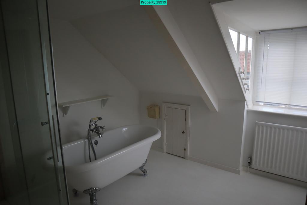 Family bathroom
