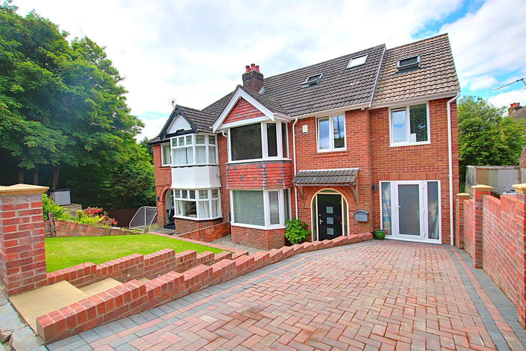 Archery Road, Woolston 6 bed semidetached house for sale £495,000