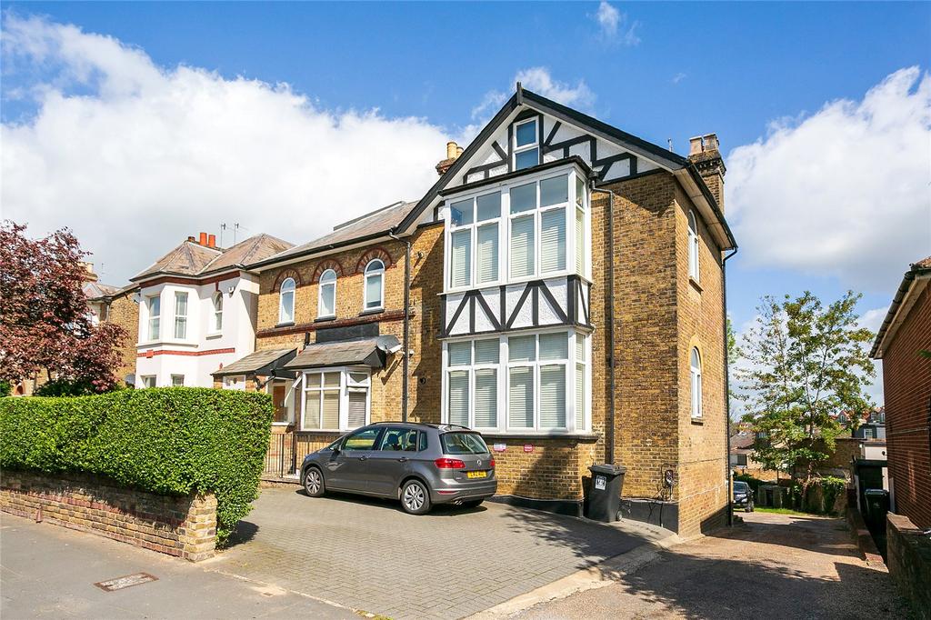 Chalk Hill, Watford, Hertfordshire, WD19 1 bed apartment for sale £