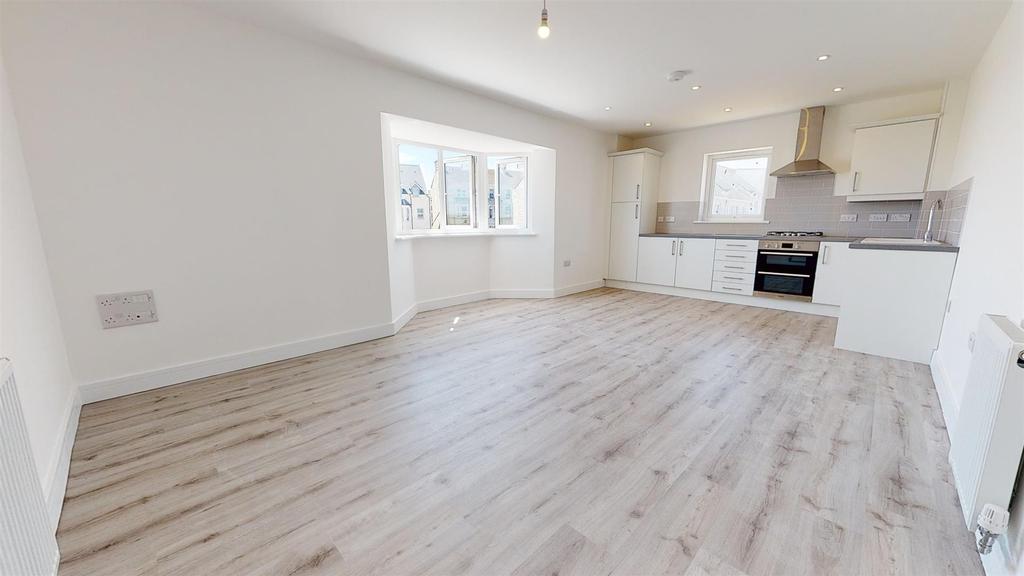 First-Floor-Flat-06152022 163600.jpg