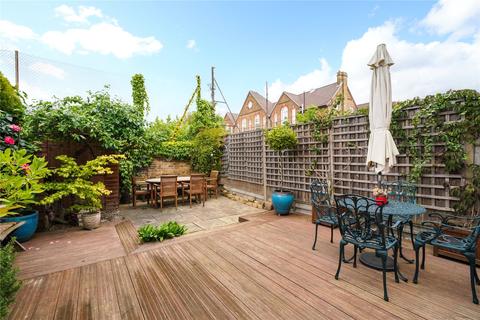 70 Drayton Gardens, London, W13 0LQ